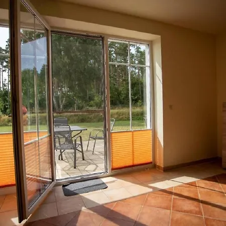 度假居 F-1108 Haeuser Prosnitz Haus02 Terrasse, Gartennutzung